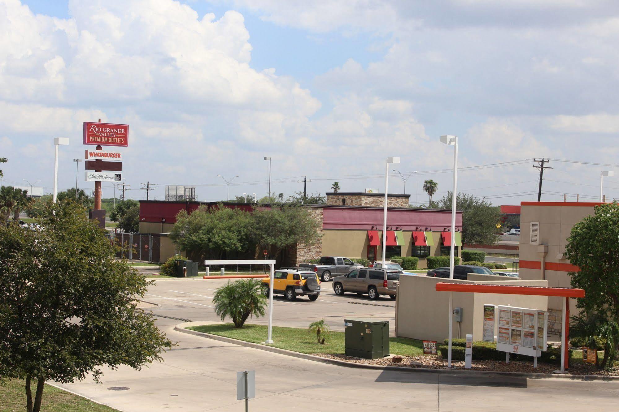 Quality Inn & Suites At The Outlets Mercedes-Weslaco Exterior photo